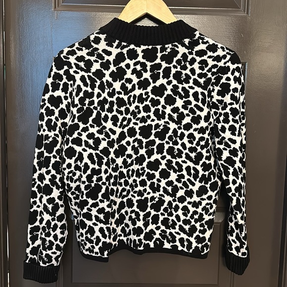 Vince Camuto Leopard Print Cardigan Size S - Picture 2 of 3